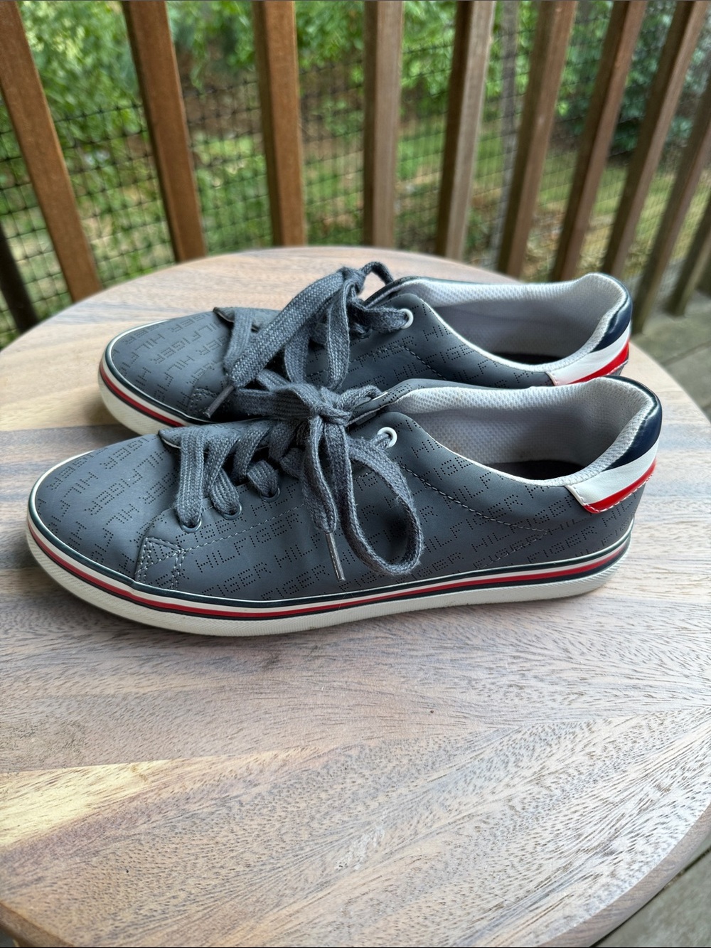 Tommy Hilfiger Gray Lace-Up Sneakers with Red & Navy Accents